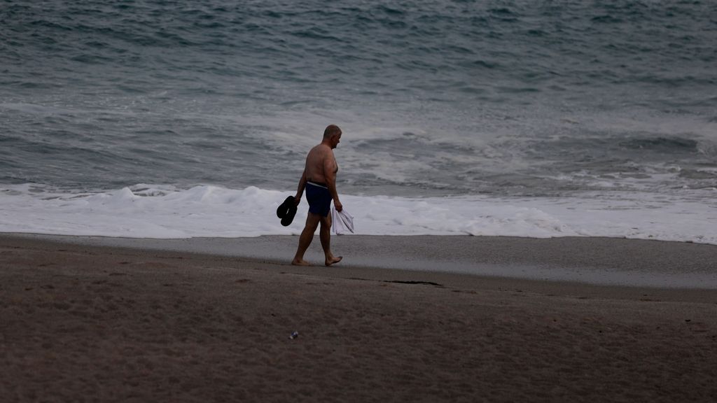 Un frente causará lluvias y un descenso de temperaturas en España este lunes 25