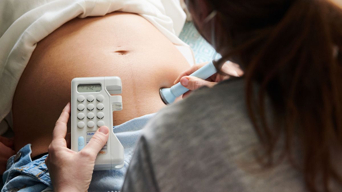 ¿Cómo afecta un embarazo al cuerpo de una niña?