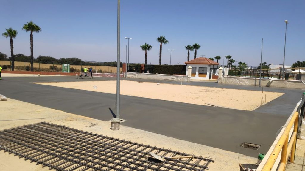 Construcción de instalaciones deportivas escuchando las reivindicaciones de los vecinos.