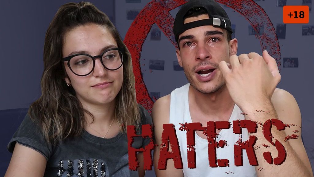 Marta Jurado y Adrián Tello se rompen ante los comentarios de los haters (2/2)