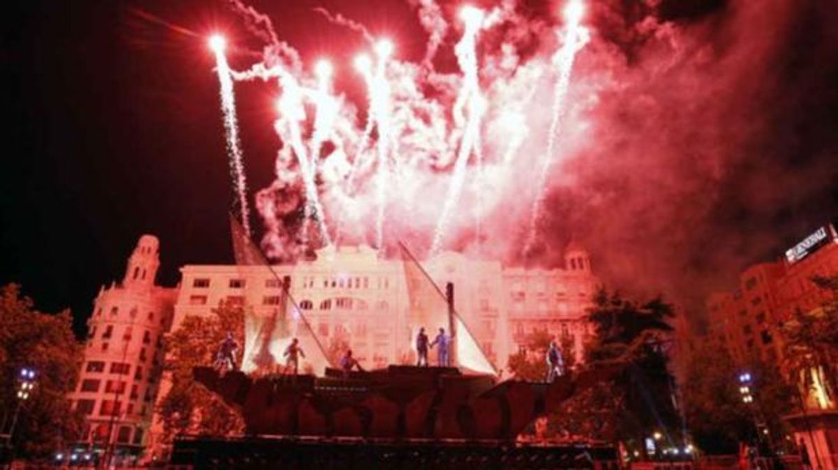Museos nocturnos, música o una minimascletá digital, así será la Gran Noche de la Feria de Julio de Valencia Museos nocturnos, música o una minimascletá digital, así será la Gran Noche de la Feria de Julio de Valencia
