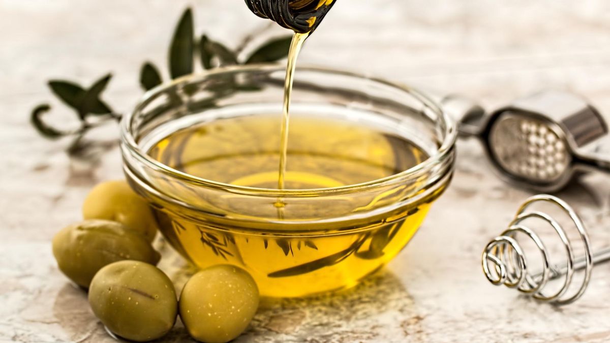 olive oil g30a5d79f8 1920