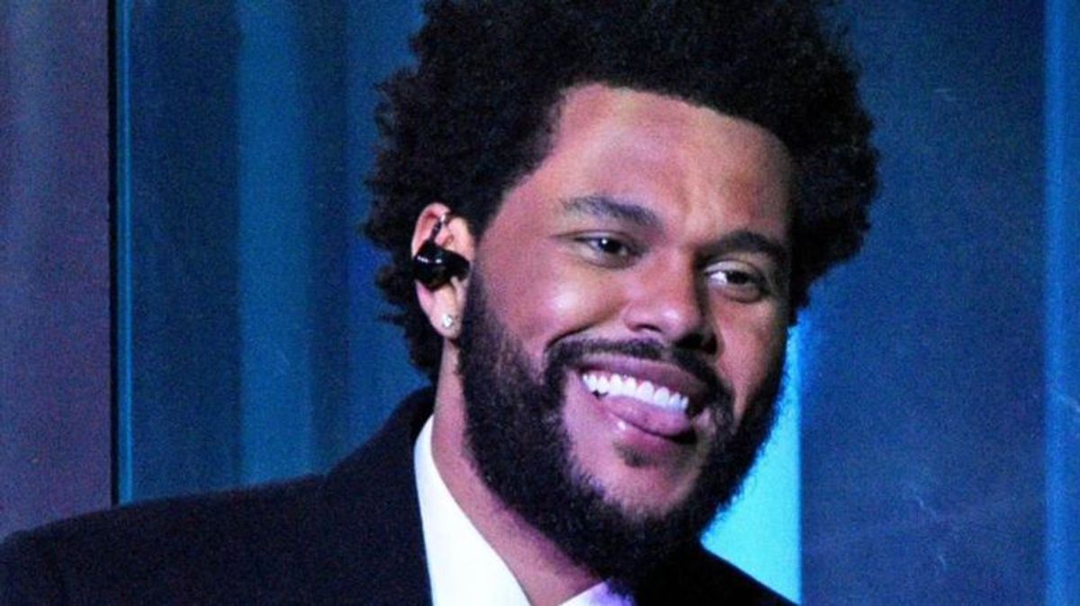 Un hombre ha muerto durante un concierto del cantante The Weeknd al caer a más de 10 metros de altura