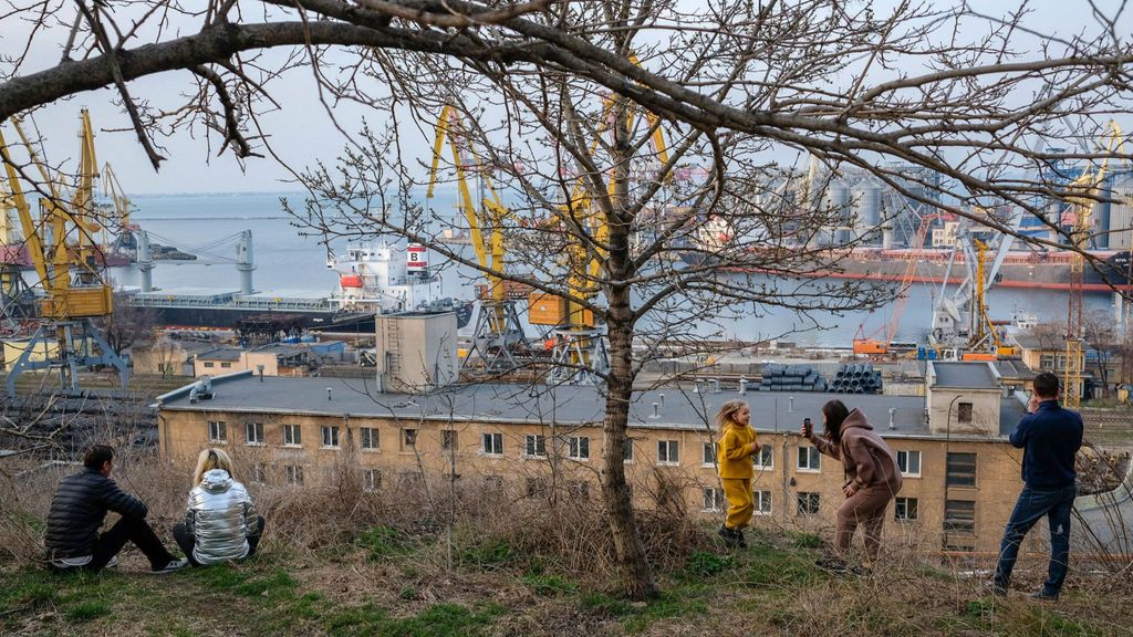 Ataque al puerto de Odesa un día después de la firma del acuerdo de Estambul