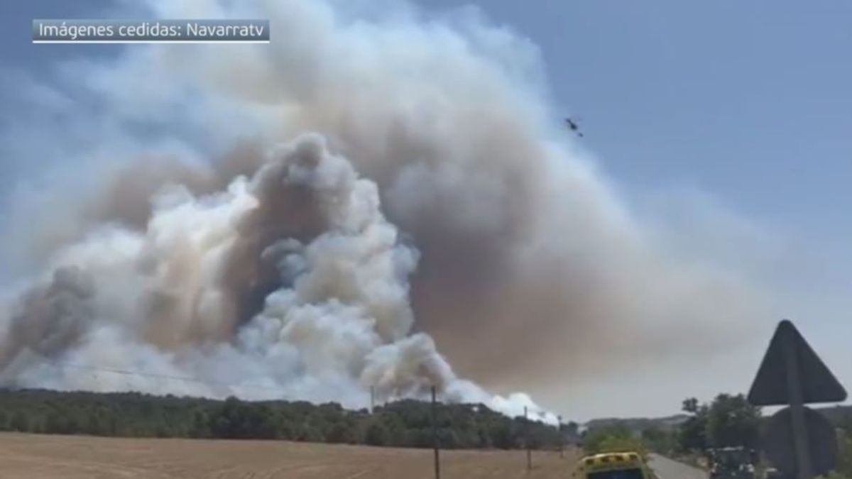 Cascastillo, en Navarra, solicita más medios aéreos ante la virulencia del fuego