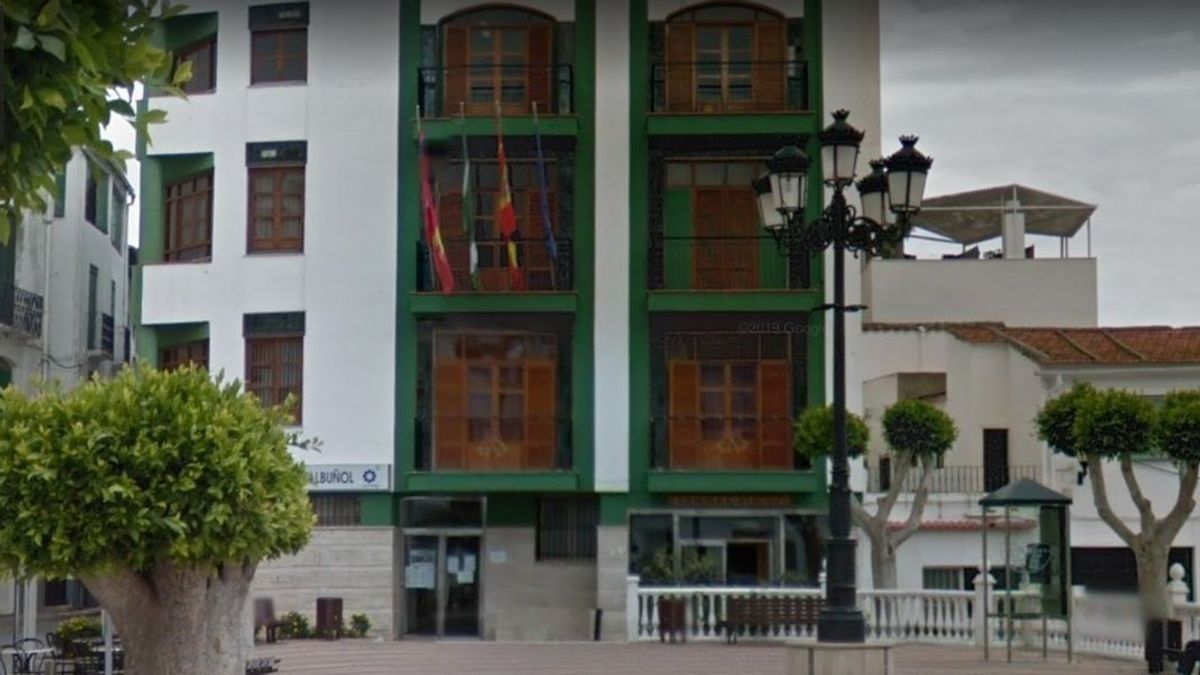 Fachada Ayuntamiento Albuñol Fachada Ayuntamiento Albuñol