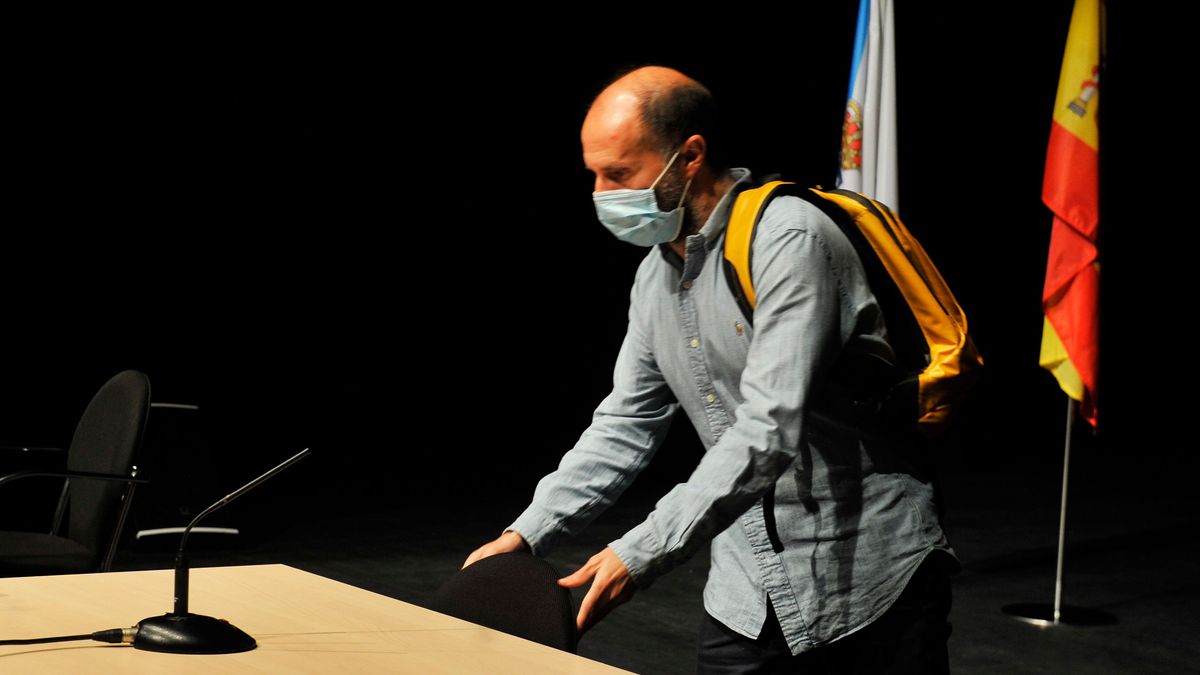 Jácome echa al PP del Concello y de la Diputación de Ourense por "reiteradas faltas de lealtad" Jácome echa al PP del Concello y de la Diputación de Ourense por "reiteradas faltas de lealtad"