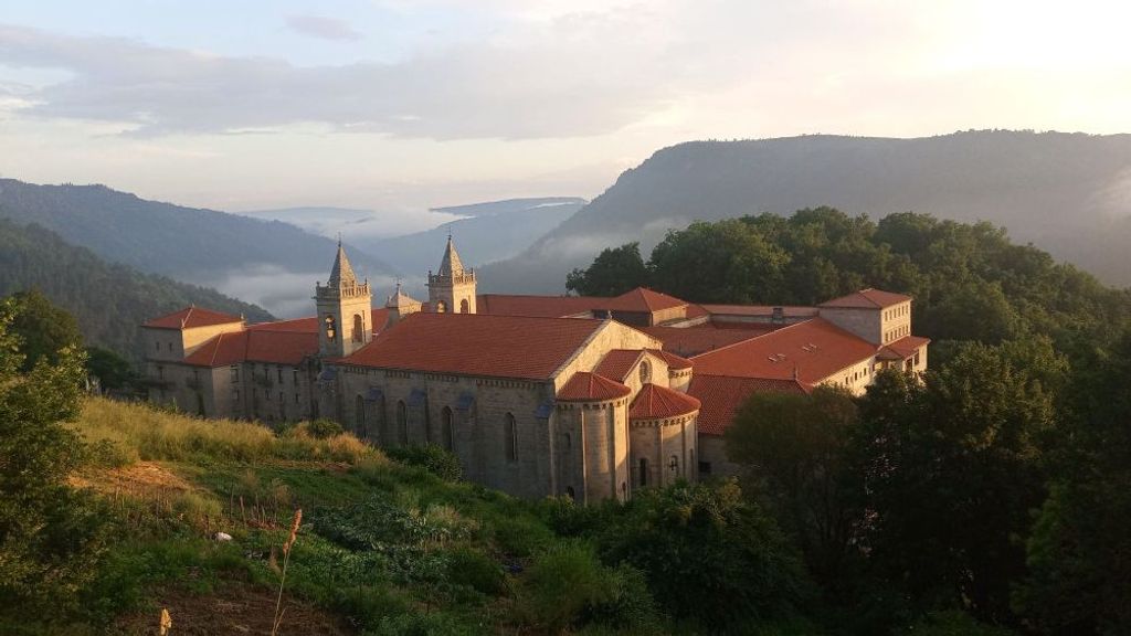 Monasterio de Santo Estevo de Ribas de Sil, en el municipio de Nogueira de Ramuín.
