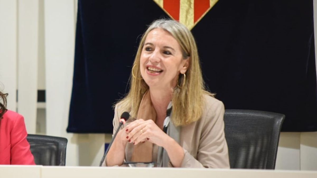 A juicio por amenazar de muerte a la alcaldesa de Sant Cugat del Vallès tras cerrar una discoteca A juicio por amenazar de muerte a la alcaldesa de Sant Cugat del Vallès tras cerrar una discoteca