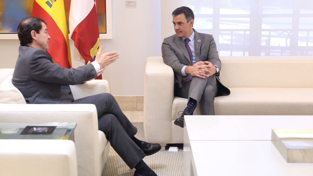 Mañueco avisa a Sánchez de que estarán "vigilantes"
