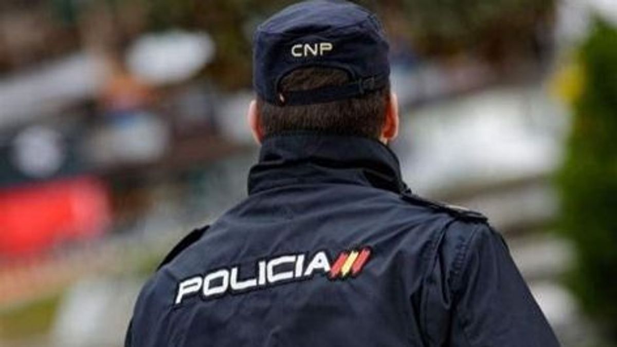 Policía Policía