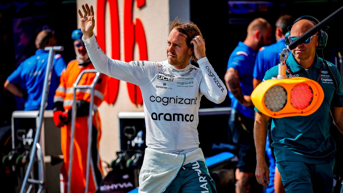 VETTEL Sebastian (ger), Aston Martin F1 Team AMR22, portrait during the Formula 1 Lenovo Grand Prix de France, French Grand Prix 2022, 12th round of the 2022 FIA Formula One World Championship from July 22 to 24, 2022 on the Circuit Paul Ricard, in Le Castellet, France - Photo Paulo Maria / DPPI VETTEL Sebastian (ger), Aston Martin F1 Team AMR22, portrait during the Formula 1 Lenovo Grand Prix de France, French Grand Prix 2022, 12th round of the 2022 FIA Formula One World Championship from July 22 to 24, 2022 on the Circuit Paul Ricard, in Le Castellet, France - Photo Paulo Maria / DPPI