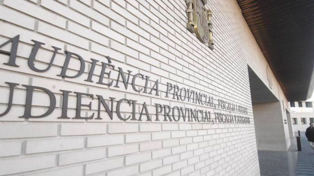 Los abuelos de Castellón que reclaman la custodia de su nieta acuerdan con Conselleria empezar las visitas Los abuelos de Castellón que reclaman la custodia de su nieta acuerdan con Conselleria empezar las visitas