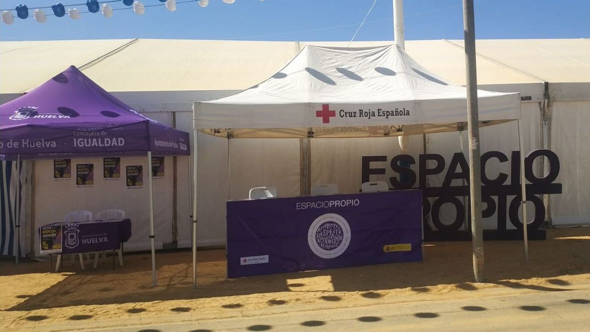Stands contra el sexismo durante las Fiestas Colombinas de Huelva
