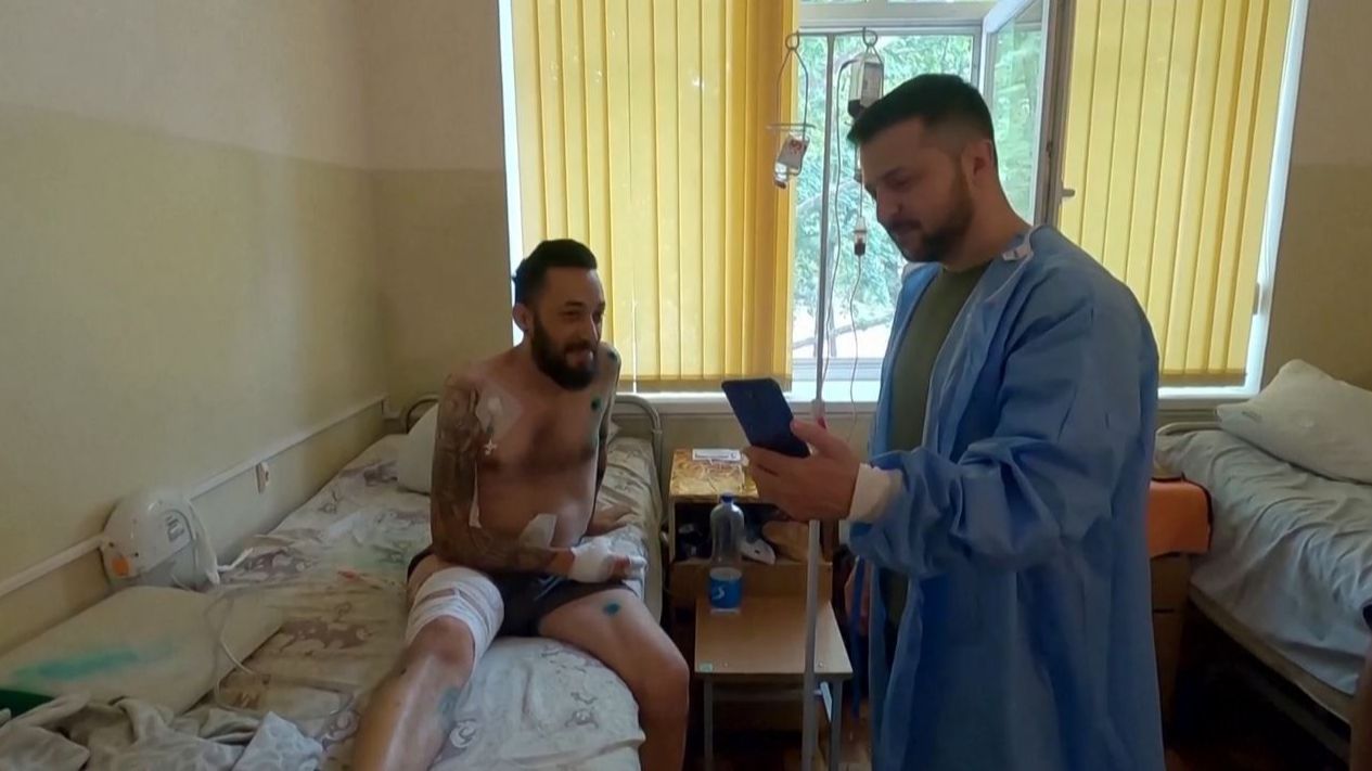 Zelenski agradece la labor de Juan, herido en Odesa: el exmilitar mató a 3 rusos