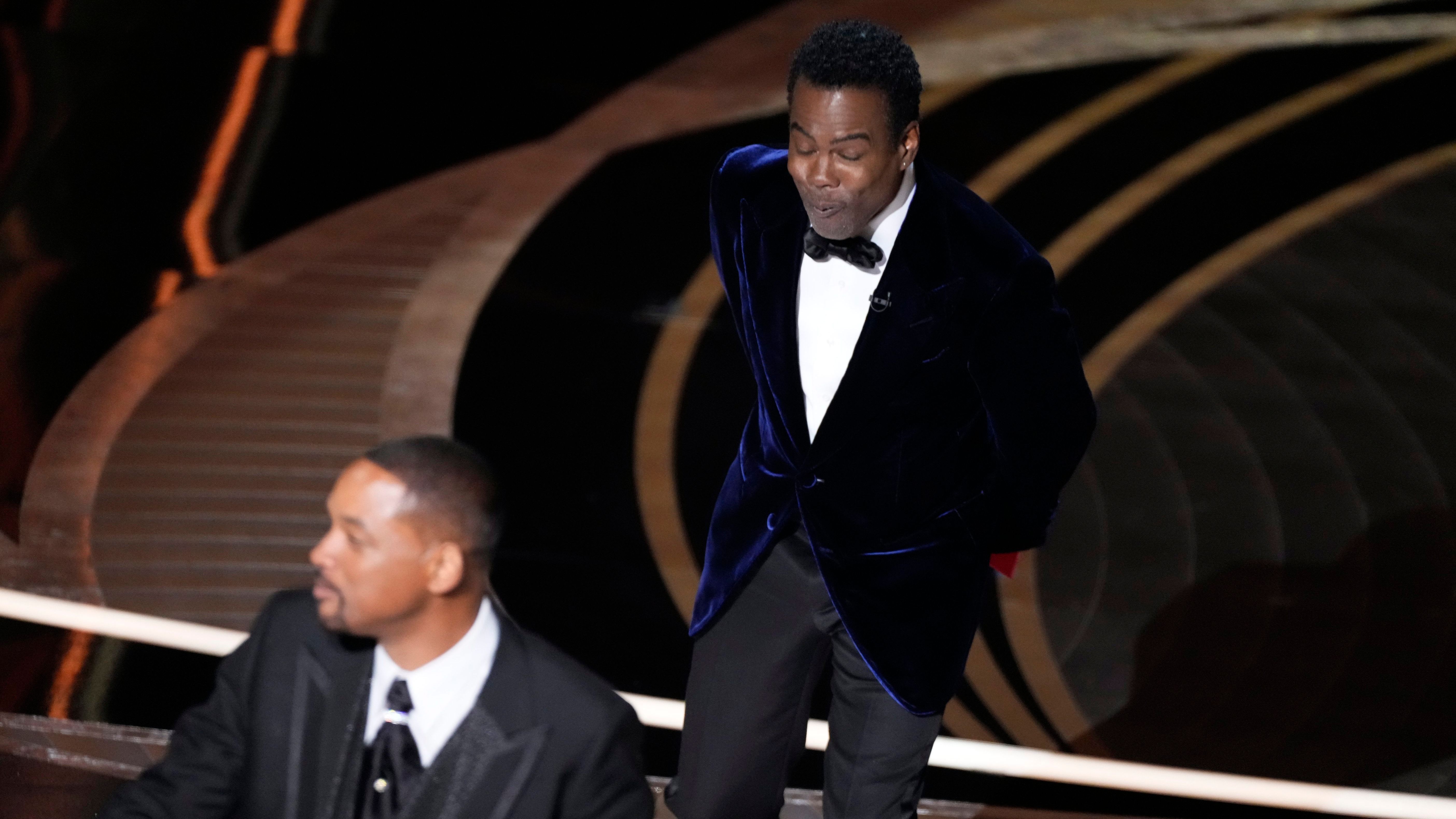 Will Smith, segundos después de abofetear a Chris Rock