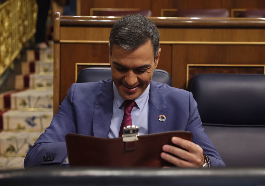 El presidente del Gobierno, Pedro Sánchez, a su llegada a la segunda jornada de la 26 edición del Debate sobre el Estado de la Nación, en el Congreso de los Diputados, a 13 de julio de 2022, en Madrid (España).