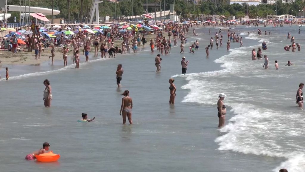 Ola de calor en España: agosto comienza con 34 provincias en alerta, con hasta 43 grados