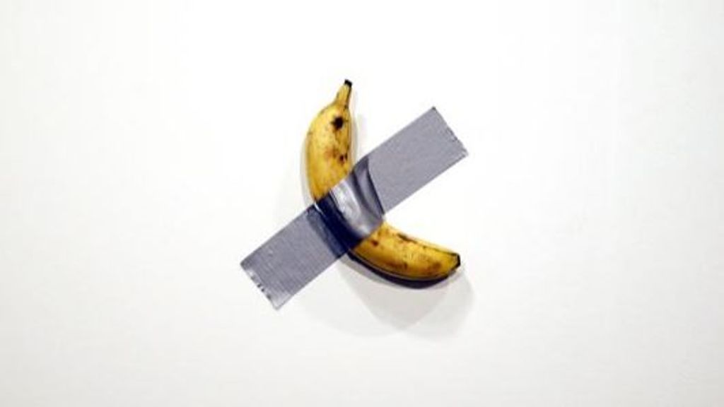 El plátano pegado a la pared de Maurizio Cattelan