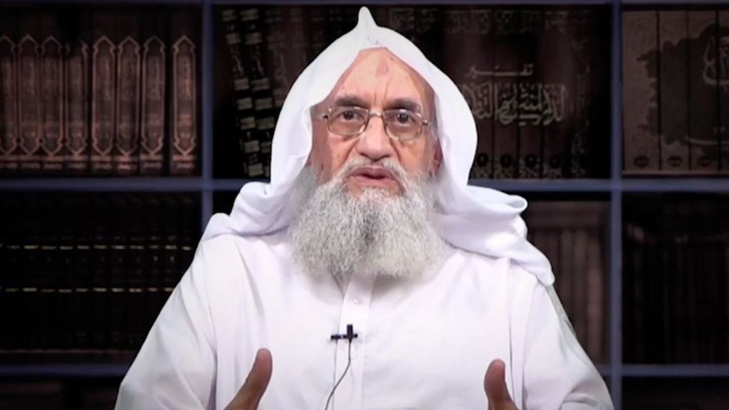 Quién era Al Zawahiri, el médico egipcio que se convirtió en el terrorista más buscado