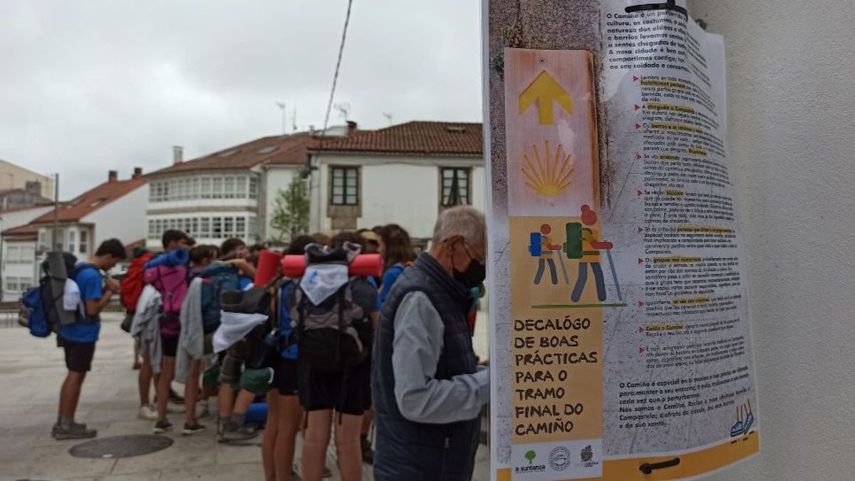 Carteles pidiendo respeto a los peregrinos. Carteles pidiendo respeto a los peregrinos.