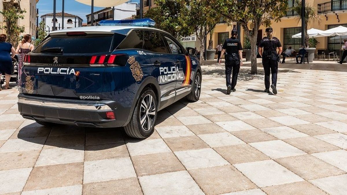 Detenido en Valencia por amenazar con hacha a su expareja sobre la que tiene orden de alejamiento Detenido en Valencia por amenazar con hacha a su expareja sobre la que tiene orden de alejamiento