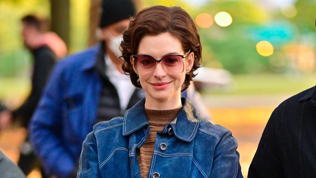 Los mejores peinados cortos de Anne Hathaway