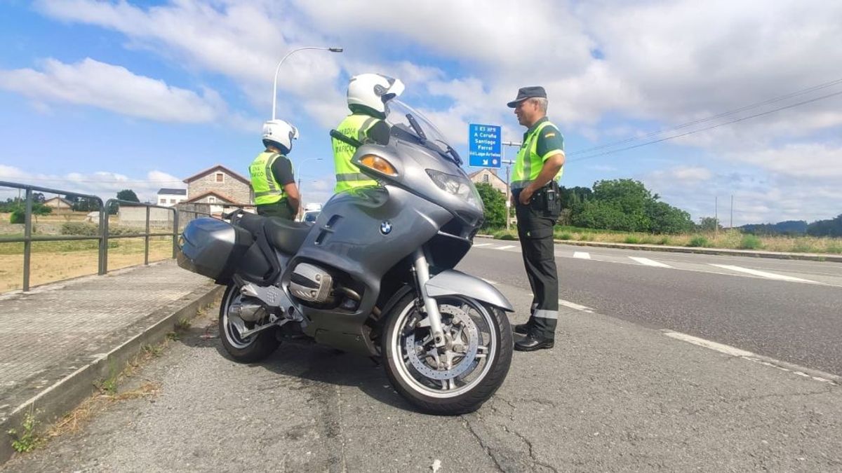Motos camufladas para reducir la siniestralidad y las imprudencias en carretera Motos camufladas para reducir la siniestralidad y las imprudencias en carretera