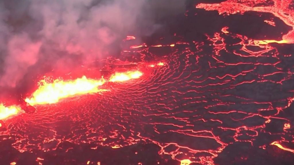 Las sorprendentes imágenes del volcán Fagradalsfjall, en Islandia, de nuevo en erupción