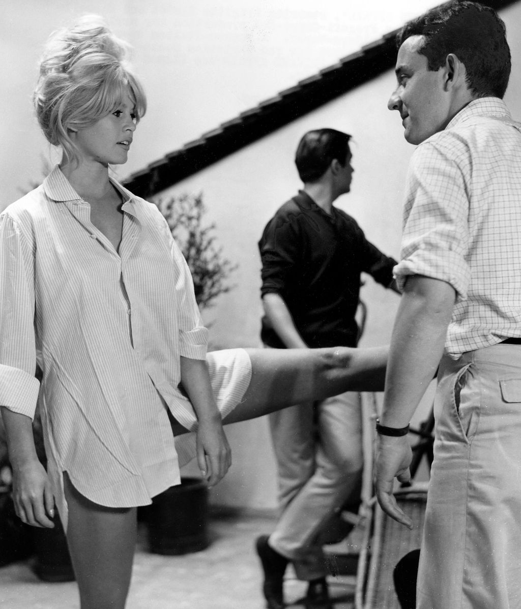 Brigitte Bardot con camisa masculina. FUENTE: Cordonpress