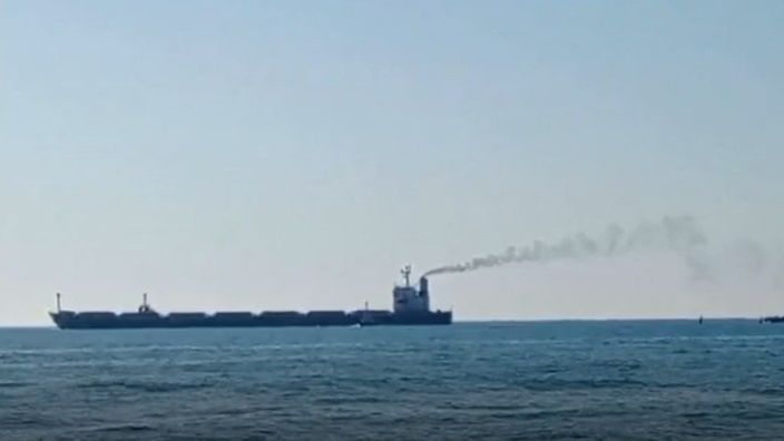 Cuatro nuevos buques de carga parten de Ucrania cargados de cereales