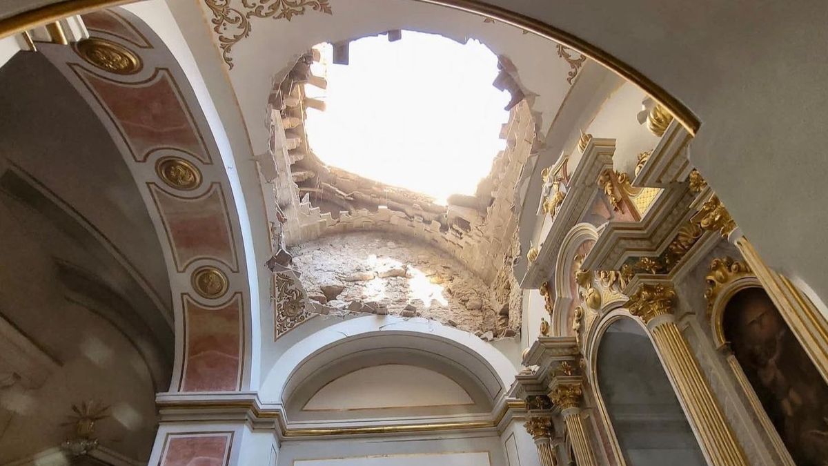 Se derrumba parte de la cúpula de la iglesia Santa María Magdalena de Sollana