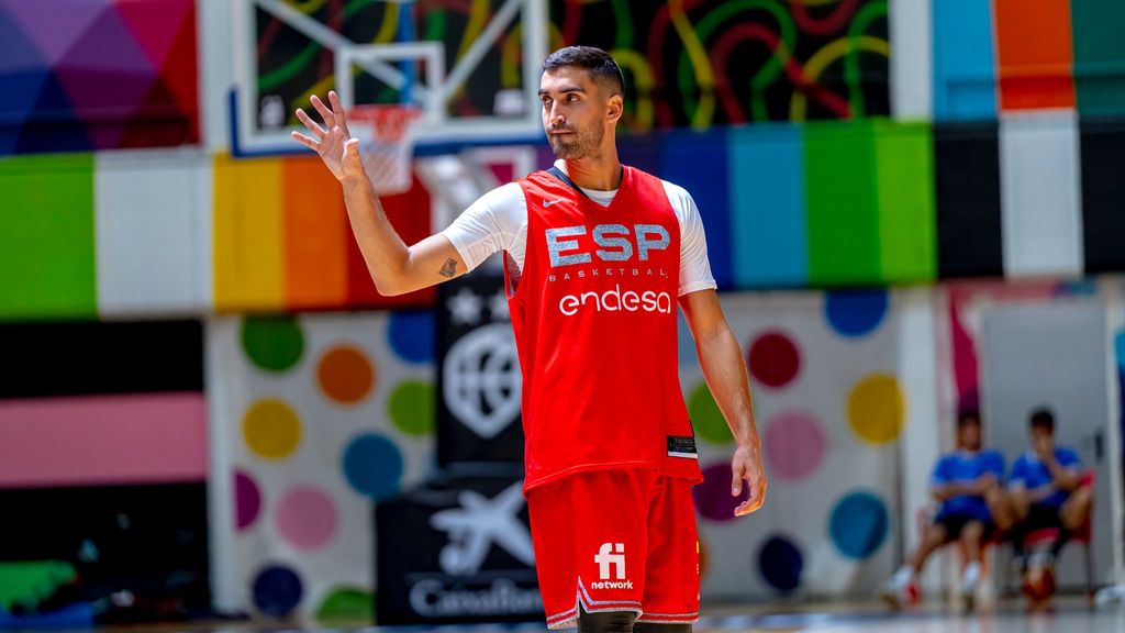 Jaime Fernández destaca el trabajo duro en la concentración de la selección: "Se nos exige mantener el legado"