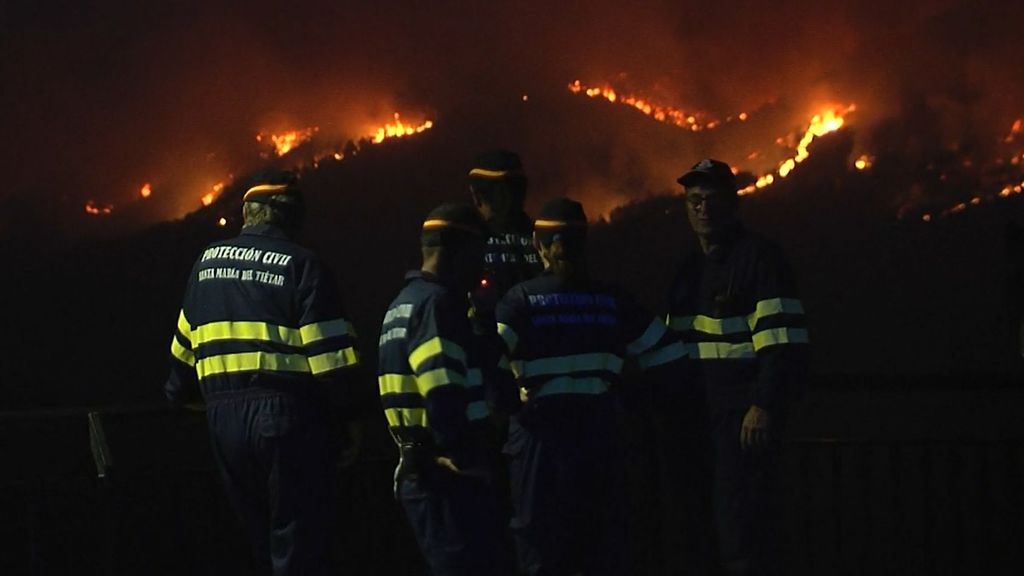 Preocupación por el fuego en Santa Cruz del Valle, Ávila: sigue fuera de control