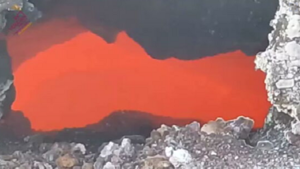 Se registran temperaturas superiores a los 800°C en Cumbre Vieja