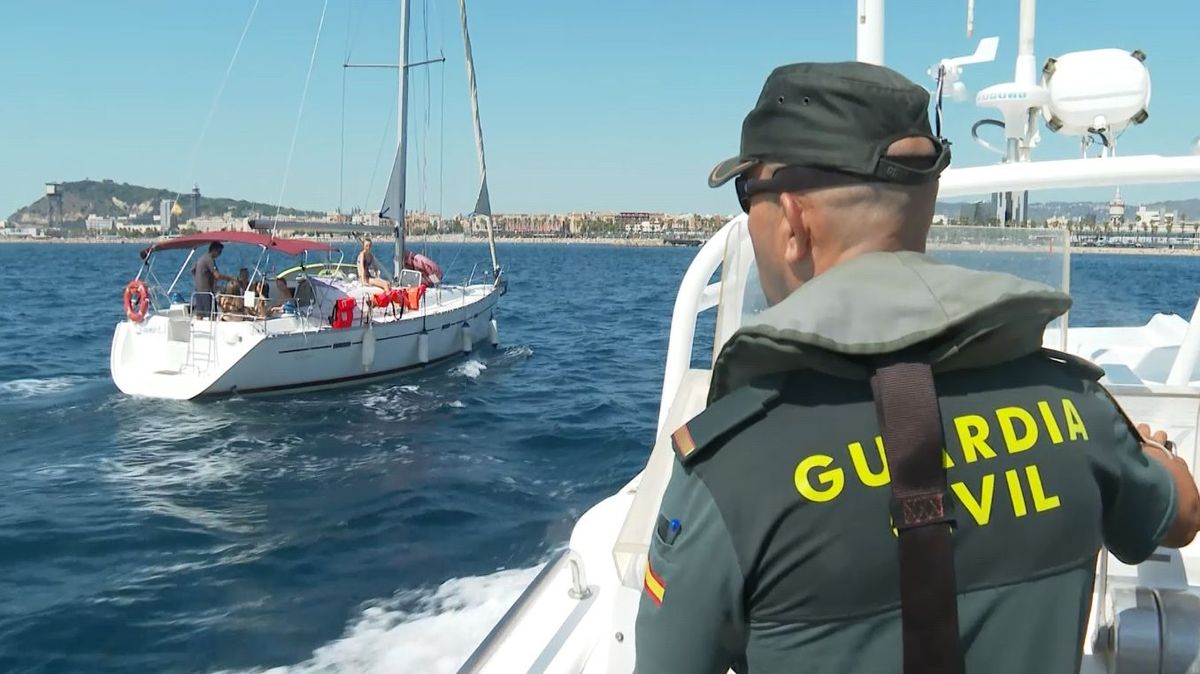 guardia civil maritima en Barcelona