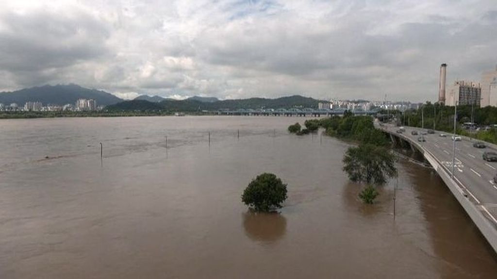 Las inundaciones causan al menos ocho muertos y seis desaparecidos en Corea del Sur
