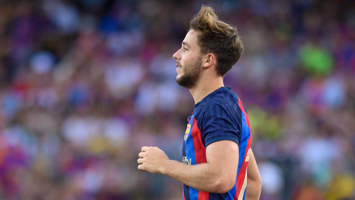 Nico González sale del Barça con mensaje a Xavi: "Quiero y necesito más minutos" Nico González sale del Barça con mensaje a Xavi: "Quiero y necesito más minutos"