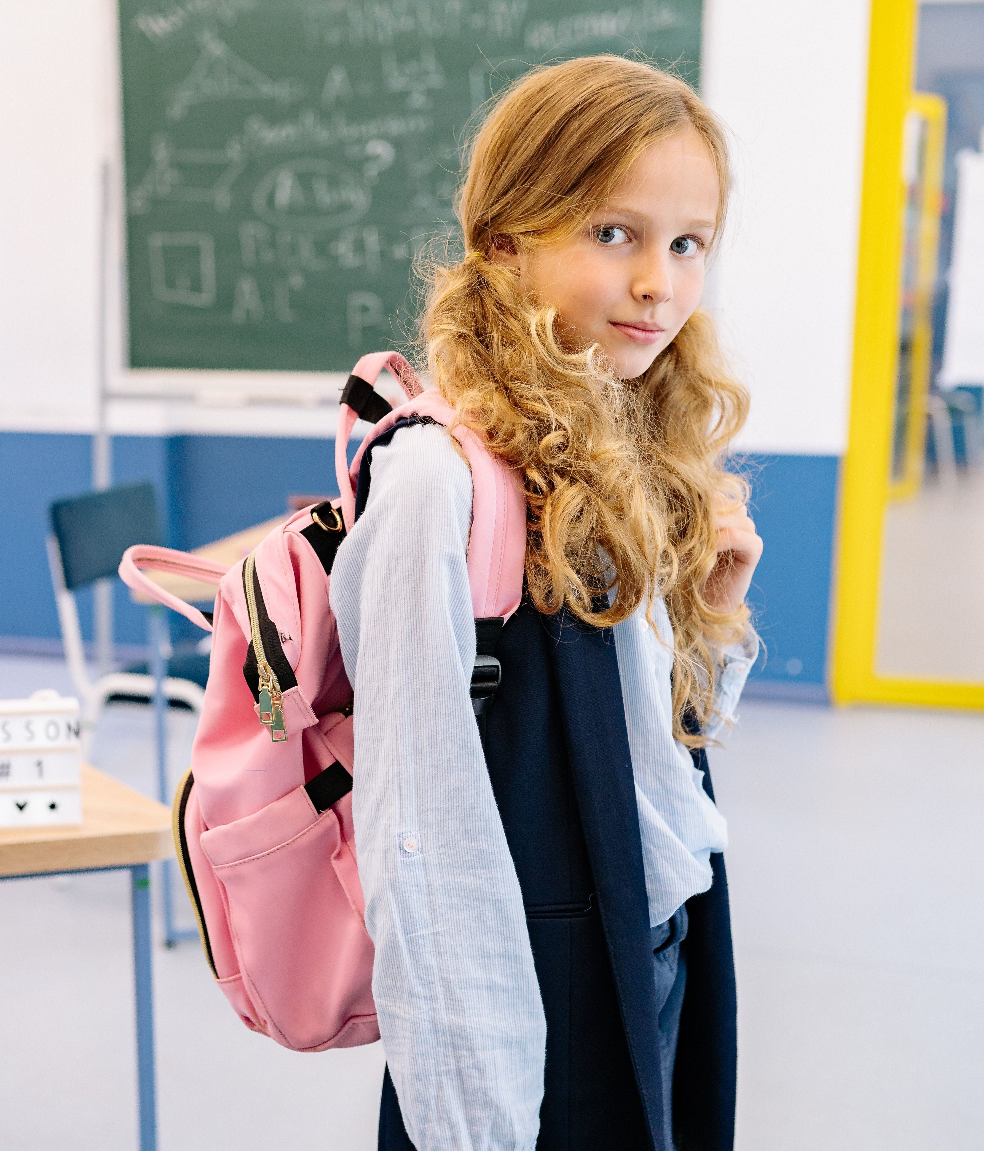 A veces es mejor una mochila sin ruedas. FUENTE: Pexels