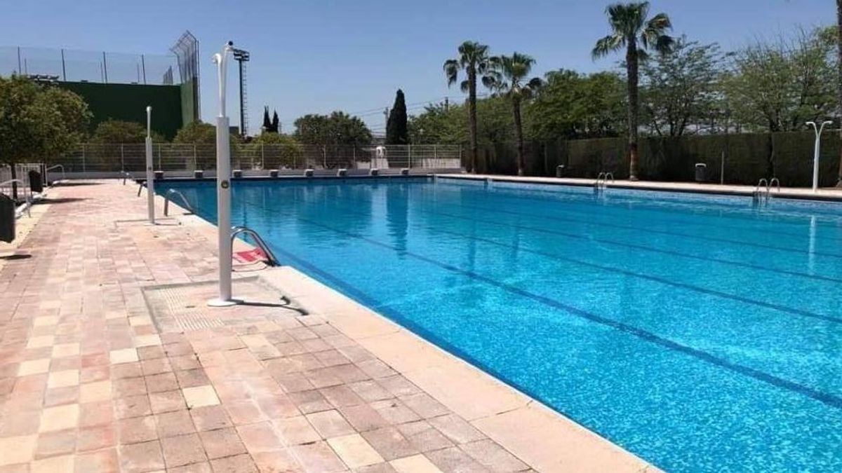 Silla ofrece su piscina gratis este fin de semana ante las altas temperaturas Silla ofrece su piscina gratis este fin de semana ante las altas temperaturas