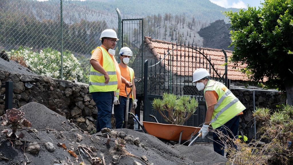 11 meses después del volcán de La Palma las ayudas llegan con cuenta gotas
