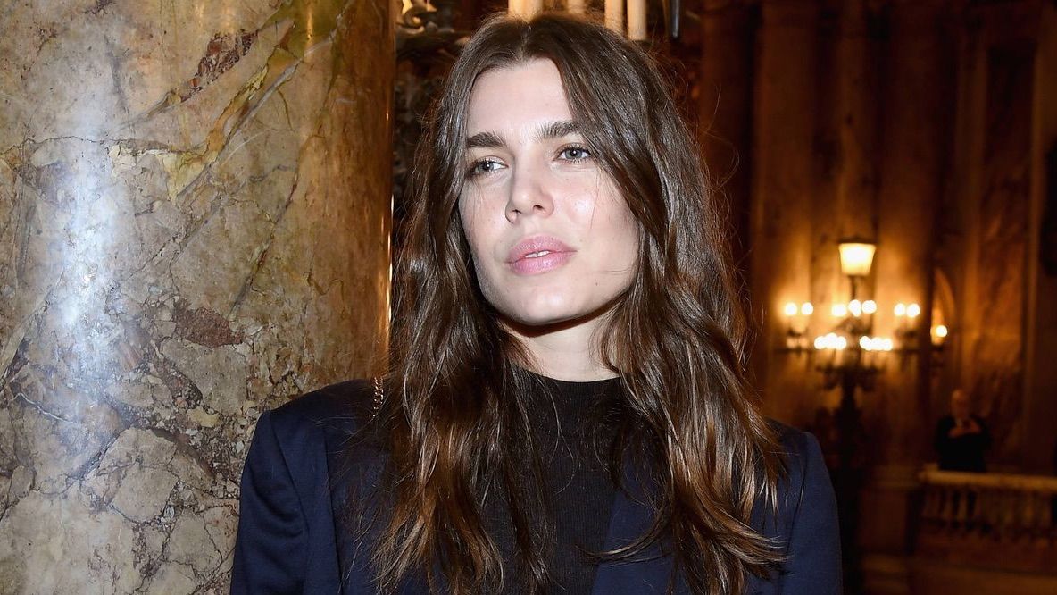 Carlota también estudió Filosofía.