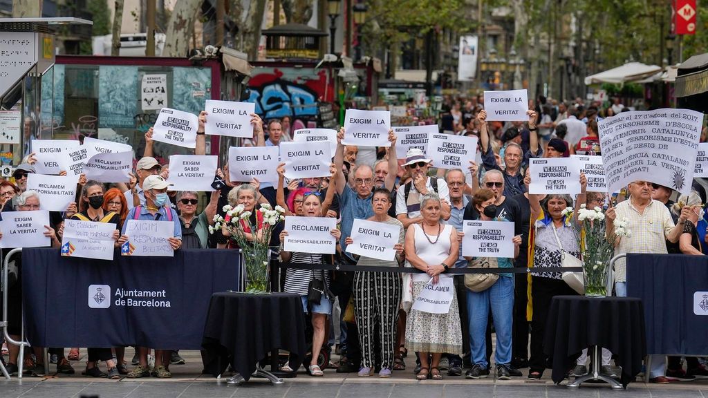 Independentistas boicotean el homenaje a las víctimas de los atentados de Barcelona y Cambrils (Agosto 2022)