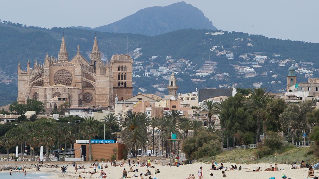 Detenida una madre en Palma de Mallorca por abandonar a sus hijos: llegaron a pedir comida a vecinos