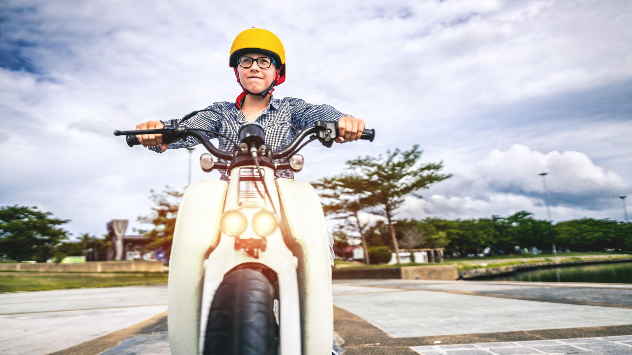 En España hay 57.000 conductores menores de edad: ¿Qué vehículos pueden conducir?