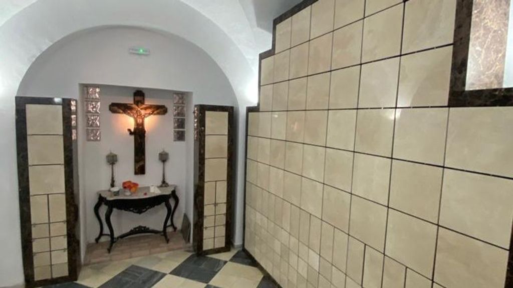 Columbario en la basílica de Nuestra Señora del Carmen de Jerez de la Frontera