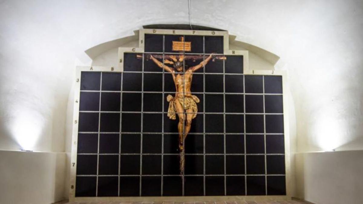 Columbarios en la iglesia de La Palma de Cádiz Columbarios en la iglesia de La Palma de Cádiz