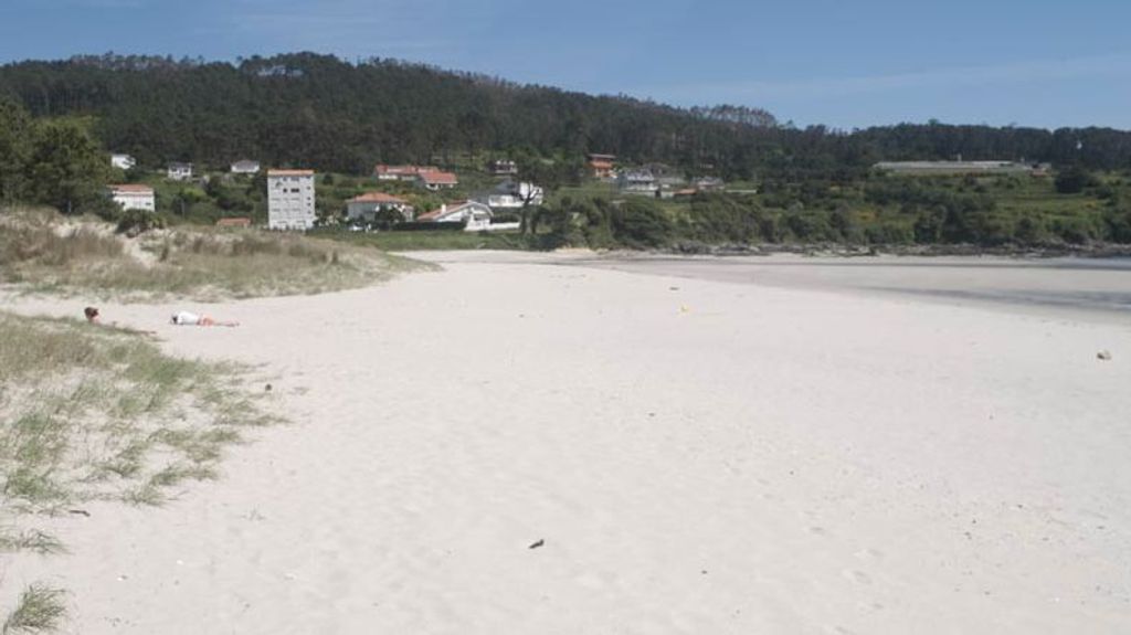 Playa de Estorde, A Coruña, Galicia