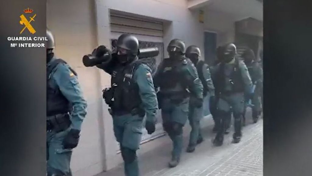 Tres detenidos por más de 20 asaltos violentos a gasolineras de la Comunidad Valenciana