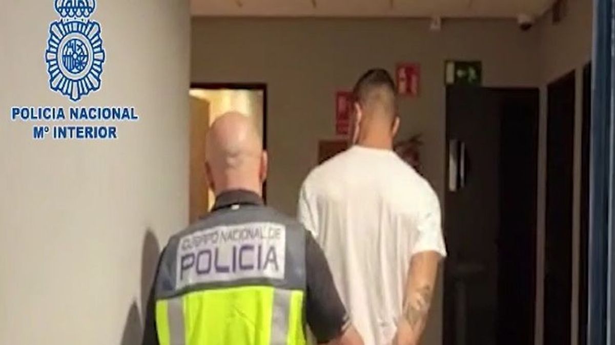 Atropella gravemente a un conductor tras perseguirle por una discusión de tráfico en Madrid Atropella gravemente a un conductor tras perseguirle por una discusión de tráfico en Madrid